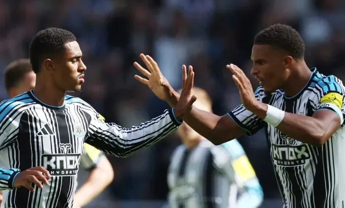 Newcastle e Bournemouth empatam em St James' Park